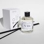 Diffuseurs de parfums - Diffuseur Naturel 100ml N°04 - Santal Envoûtant - LUMEN • MAISON DE PARFUMS D'INTÉRIEUR