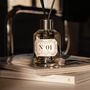 Diffuseurs de parfums - Diffuseur Naturel 100ml N°01 - Fève de Tonka - LUMEN • MAISON DE PARFUMS D'INTÉRIEUR