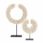 Objets de décoration - Le disque Papua Shell sur support - blanc - taille S - BAZAR BIZAR LIVING