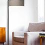 Lampadaires - MATRIX lampadaire en noir ou blanc avec abat-jour en cotonet - LUXCAMBRA