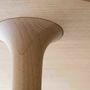 Mobilier et rangements pour bureau - CAST — Table de salle à manger ovale minimaliste en bois de frêne - MOR