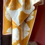 Plaids - Plaid couverture en laine, Ginkgo Ocre - WOOL ONLY BY JOWOLLINA