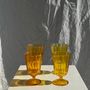 Verres à pied - Ensemble de 4 verres jaunes : 2 grands et 2 petits - OFFICE OBJETS