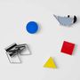 Gifts - Set of 3 Magnets Basic Forms in the Primary Bauhaus Colours - PINPINPIN.IT