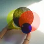 Objets design - Lampe Halo - Applique colorée Made in France en plastique recyclé - RAYON VERT STUDIO