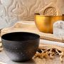 Objets de décoration - BOL EN LAITON NOIR GRAVÉ 'ARABESK' - KARAWAN AUTHENTIC