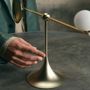 Lampes de bureau - Lampe de bureau Ovo argent mat - LUMIO