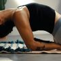Contemporary carpets - KARMA7, THE AYURVEDIC YOGA MAT - MAHOLA YOGA