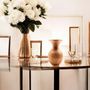 Vases - Vase damassé — Cuivre rouge, finition noir/or — martelé — Pièce unique - MAISON ZOE