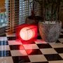 Lampes de bureau - Lampe LOP grande carrée en acrylique rose électrique - BANG
