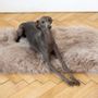 Lits - Tapis Carré ou Rectangulaire en Peau de Mouton Naturelle – Greige - MELLOW CONCEPT STORE