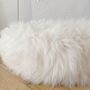 Lits - Lit Rond pour Animal en Peau de Mouton Naturelle - Blanc - MELLOW CONCEPT STORE