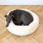 Beds - Round Natural Wool Pet Bed - White - MELLOW CONCEPT STORE