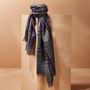 Foulards et écharpes - Écharpe à carreaux gris foncé pour homme - AV08 PARIS