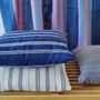 Coussins textile - Housse de coussin tissée à la main | Tsiame Bleu royal, rayures beige - SOLOKO