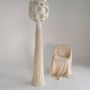 Lampadaires - Lampadaire sculptural Buton — Base en biocomposite et abat-jour en lin - PLETOSTUDIO