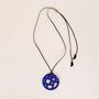 Bijoux - Pendentif damier bords libres laqué café crème - L INDOCHINEUR X RIVÊT