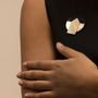 Broches - Broche Sceau Laiton pierre - L INDOCHINEUR X RIVÊT
