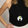 Bijoux - Pendentif Géranos en corne blonde et laque tricolore - L INDOCHINEUR X RIVÊT