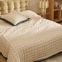 Hotel bedrooms - BEDSPREADS - CALMA HOUSE