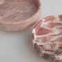 Plats et saladiers - 'CYCLO' PINK MARBLE BOWL - KIWANO CONCEPT