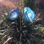 Garden accessories - Dark Blue-Green Swirling Glass Flower (18cm, 50cm stem) - CARNEOL GLASS