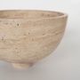 Bols - TRAVERTINE FRUIT BOWL - CENTERPIECE - KIWANO CONCEPT