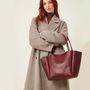Bags and totes - Gala - Shoulder or handheld slouchy tote bag in Grainy Merlot - MIMI BERRY