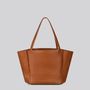 Bags and totes - Gala - Shoulder or handheld tote bag in Grainy Tan - MIMI BERRY