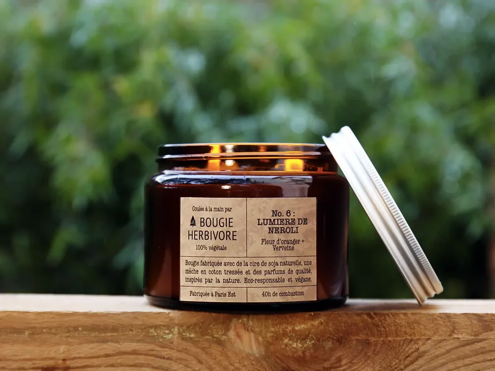 Objets de décoration - Bougie No. 6 : 400g - LUMIERE DE NEROLI - Fleur d'oranger + Verveine - LA BOUGIE HERBIVORE