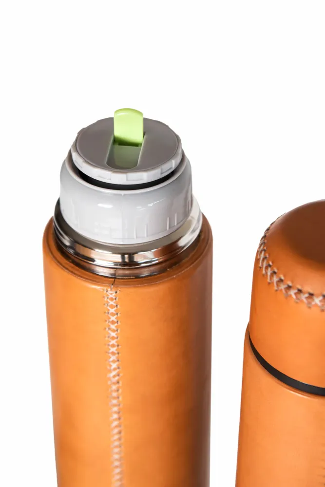 Other office supplies - Thermo covered in leather - SOL & LUNA