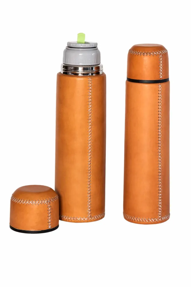 Other office supplies - Thermo covered in leather - SOL & LUNA