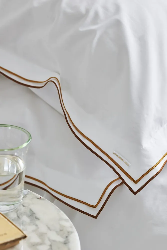 Linge de lit - Parure de lit unie en percale de coton, ASTOR - DESIGNERS GUILD