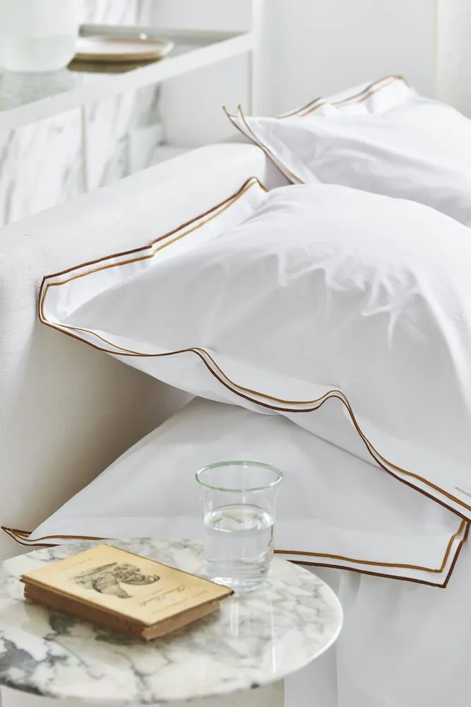 Linge de lit - Parure de lit unie en percale de coton, ASTOR - DESIGNERS GUILD