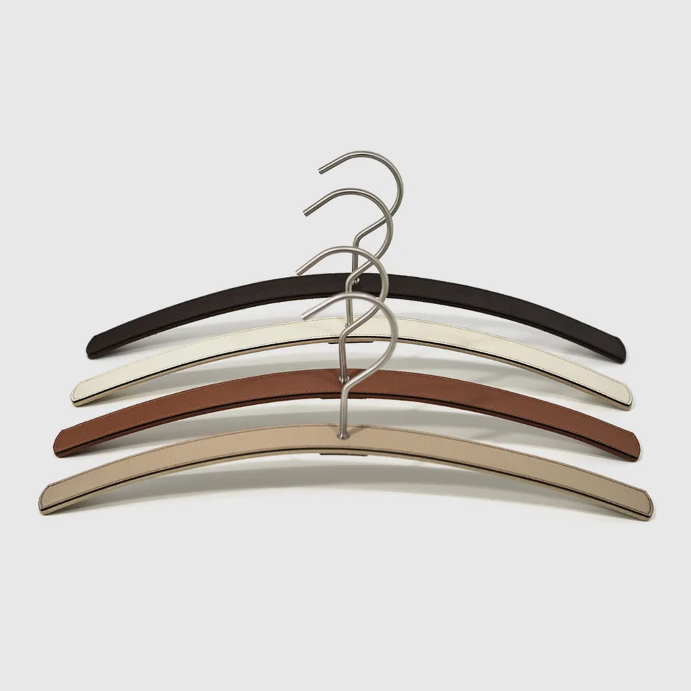 Chambres d'hôtels - Collection Armoire en cuir - PINETTI