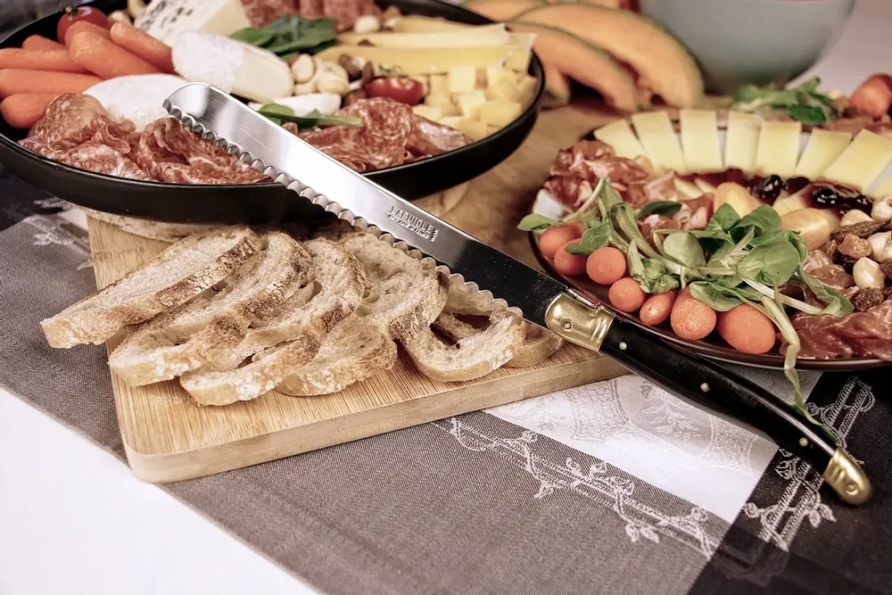 Ménagères - LAGUIOLE ANDRE VERDIER - Recrue rétro - VERDIER COUTELLERIE