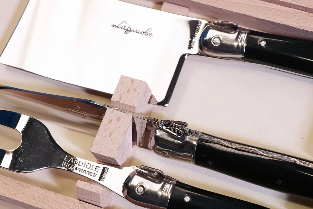 Ménagères - Couverts « LAGUIOLE ANDRE VERDIER - Essential Classic » - VERDIER COUTELLERIE