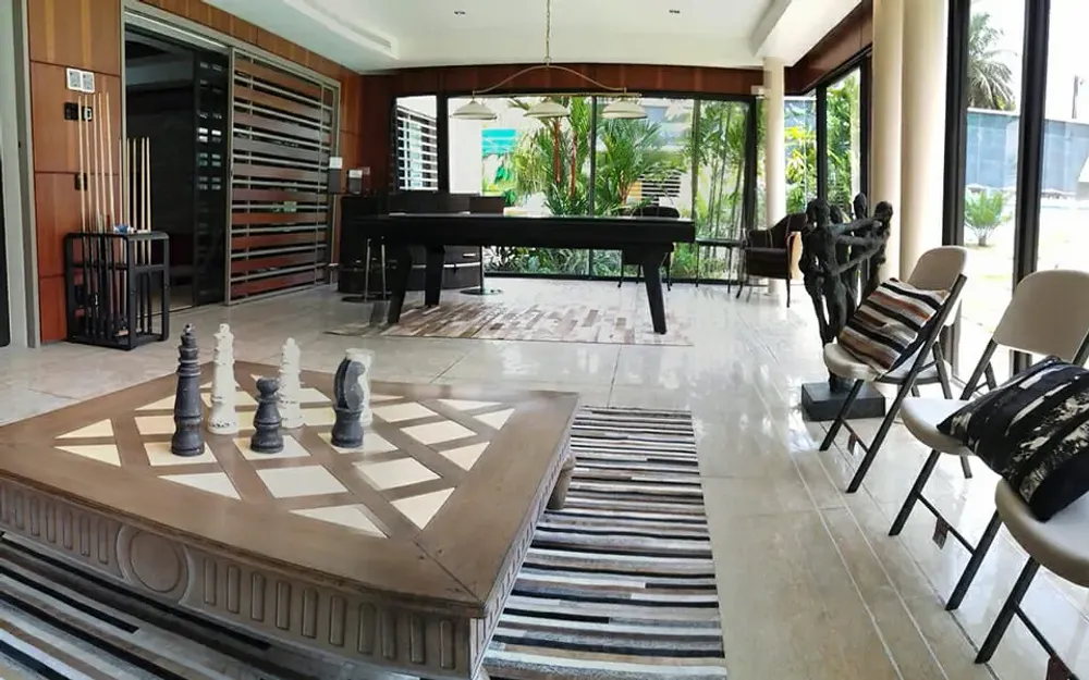 Objets de décoration - Billard moderne POP. - BILLARDS ET BABY-FOOT TOULET