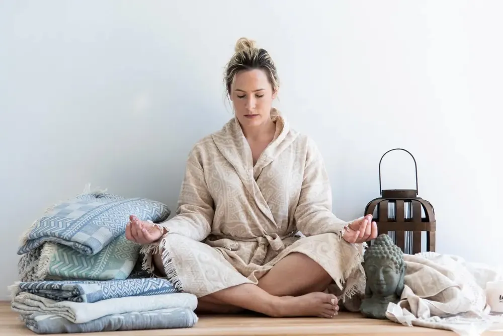 Homewear - Bathrobes, Blankets & Throws - AELIA ANNA