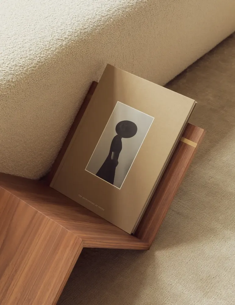 Office desks - The Reinvention of Forms | Book - NEW MAGS