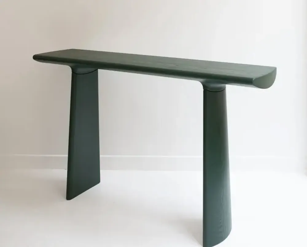 Consoles - Console Daiku en frêne teinté vernis / création Victoria Magniant - VICTORIA MAGNIANT POUR GALERIE V