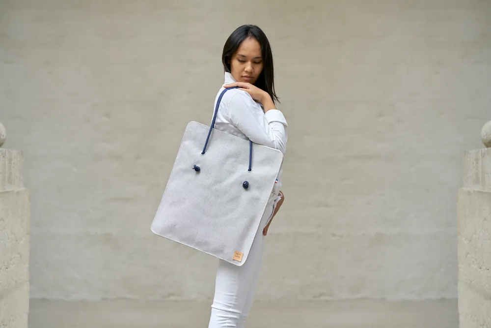 Bags and totes - LENA CANVAS BAG - AMWA AND CO