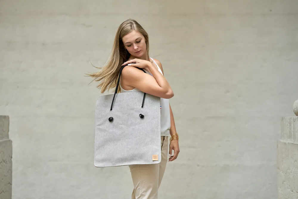 Bags and totes - LENA CANVAS BAG - AMWA AND CO