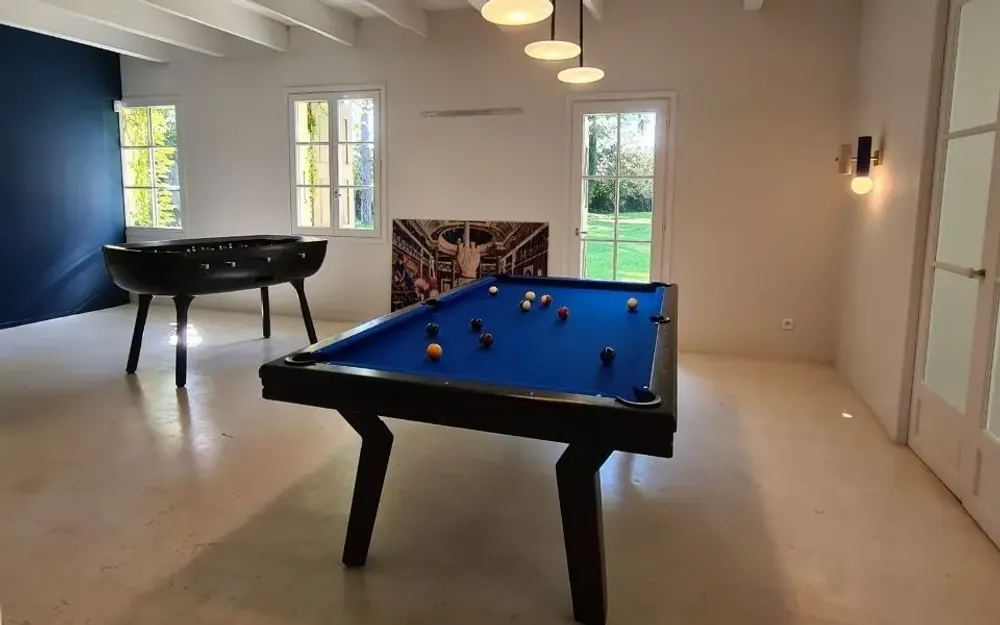 Objets de décoration - Billard moderne POP. - BILLARDS ET BABY-FOOT TOULET