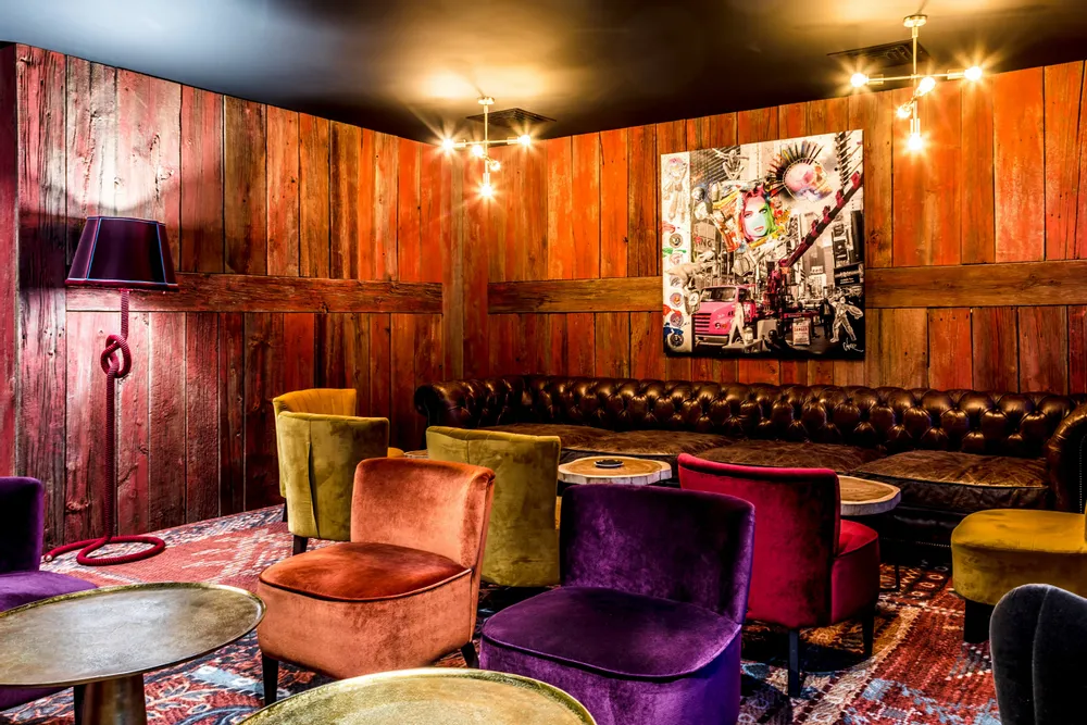 Chairs for hospitalities & contracts - Mar |Little armchair - CREARTE COLLECTIONS