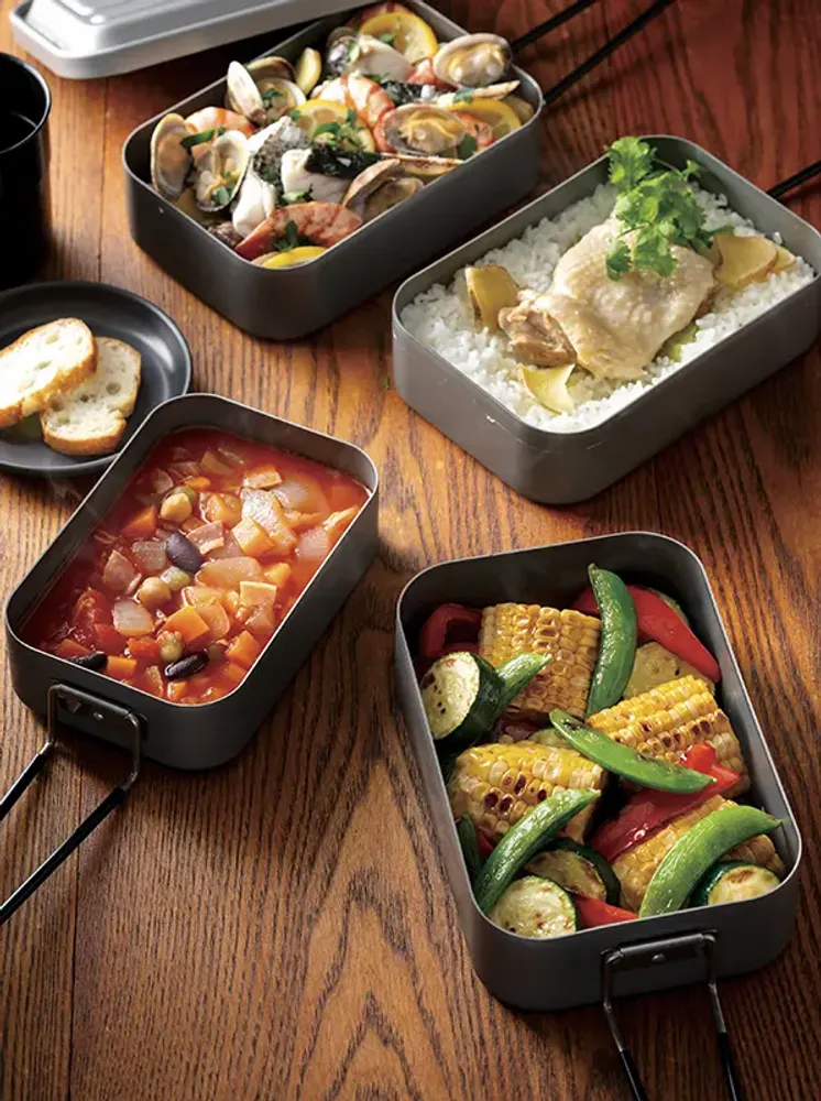 Barbecues - Gamelle camping de couleur, rectangulaire aluminium 600, 850 et 1000 ml - collection Mess Tin Barbecue / SKATER - ABINGPLUS