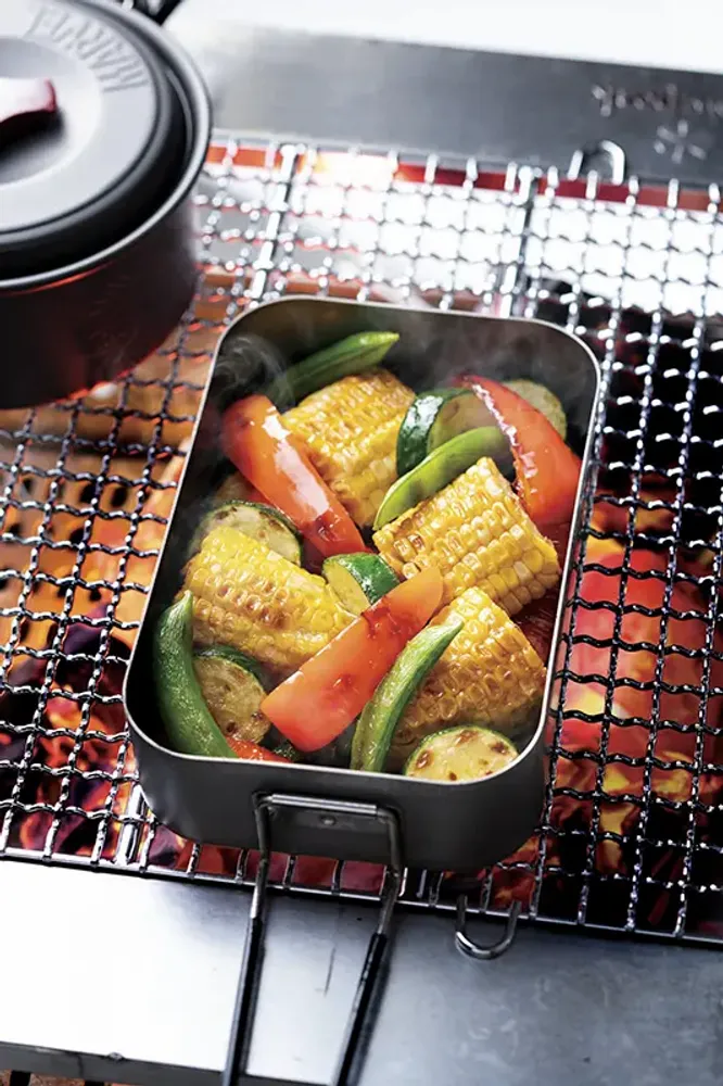 Barbecues - Gamelle camping de couleur, rectangulaire aluminium 600, 850 et 1000 ml - collection Mess Tin Barbecue / SKATER - ABINGPLUS