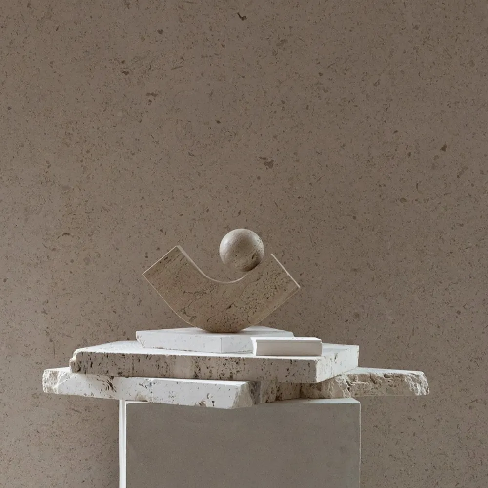 Hotel bedrooms - Caché Equi | Bookends - NEW MAGS