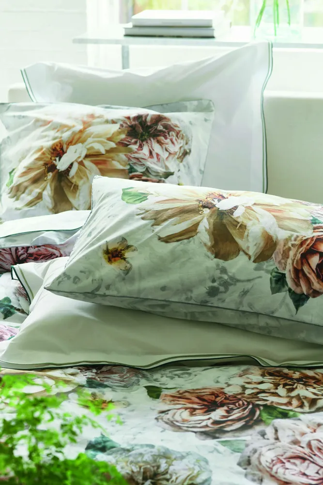Bed linens - Pahari Tuberose - Bed Set - DESIGNERS GUILD