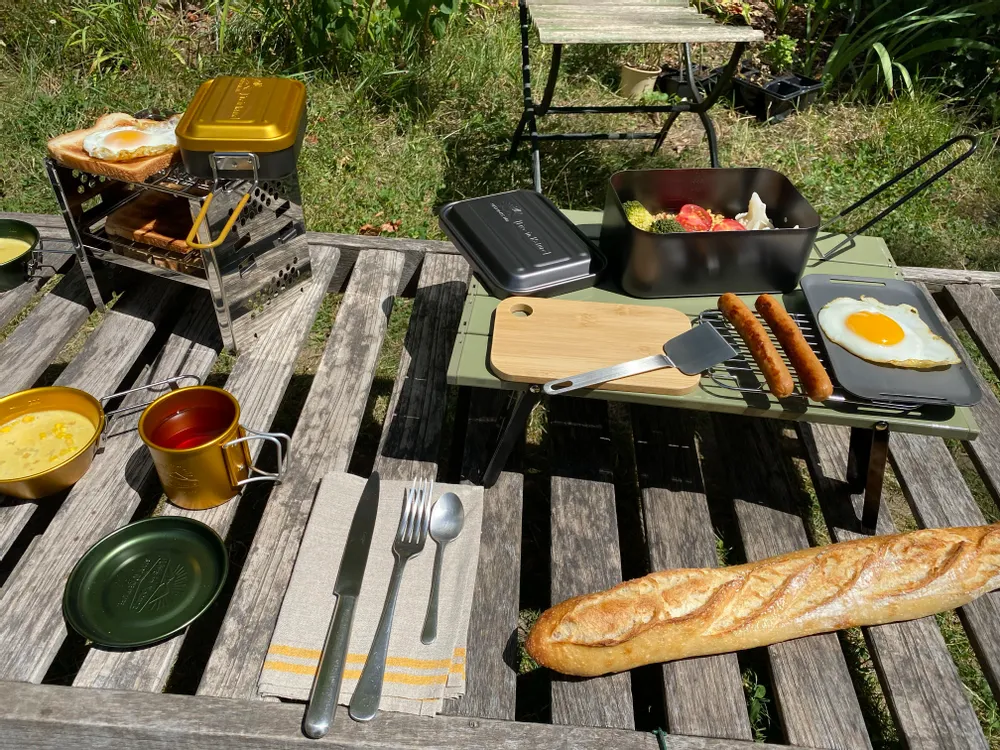 Barbecues - Gamelle camping gris rectangulaire aluminium 1300 ml  + accessoires - collection Mess Tin Set Barbecue / SKATER - ABINGPLUS